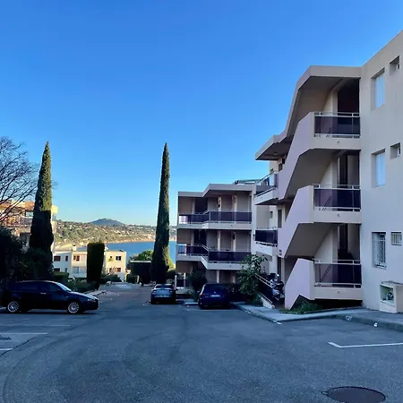 Proche De La Plage, A 12 Min A Pied Du Port, Place De Parking Apartment Bandol